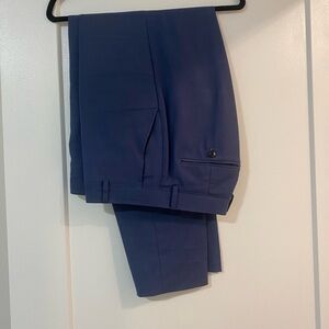 Elegant Men's Jos.A Bank 1905 Navy Dress Pants